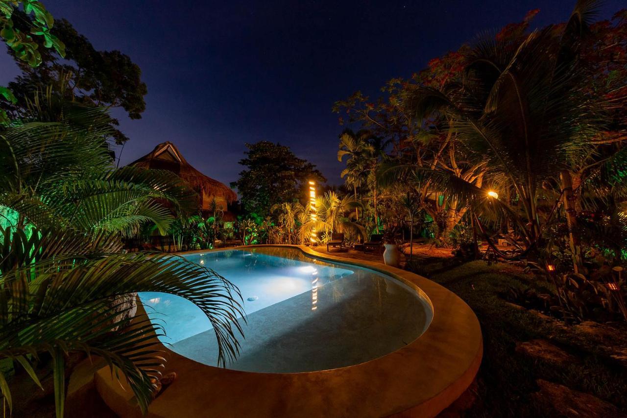 Hotel Zamunda Garden View Tulum Exterior foto